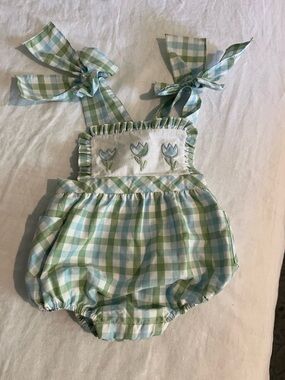 Gingham Embroidered Floral bubble - Green & Light Blue